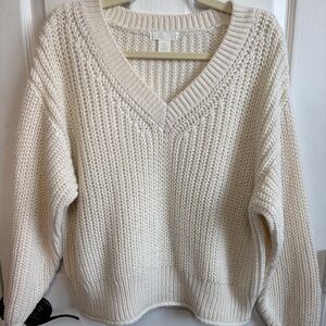 H&M Cream Chunky Knit V-Neck Sweater, Size Medium